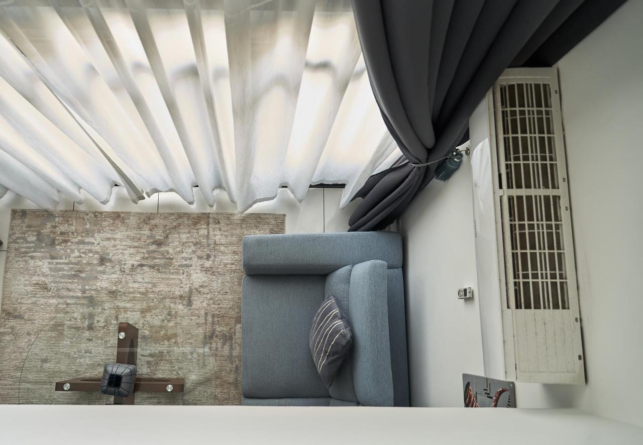 Embassy Gardens Deluxe Apartment Акра Екстериор снимка